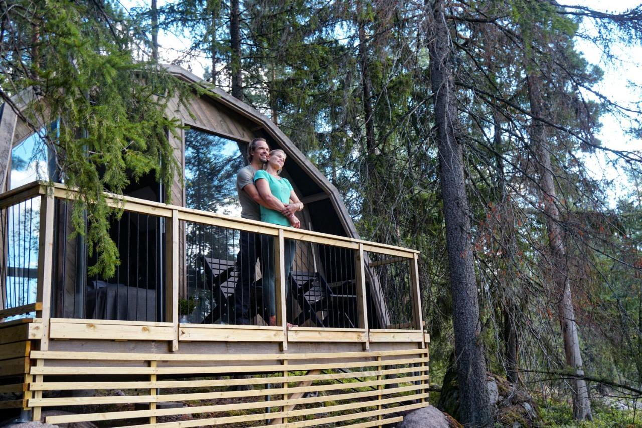 Haltia Lake Lodge Nature Boutique Hotel & Glamping เอสโป ภายนอก รูปภาพ